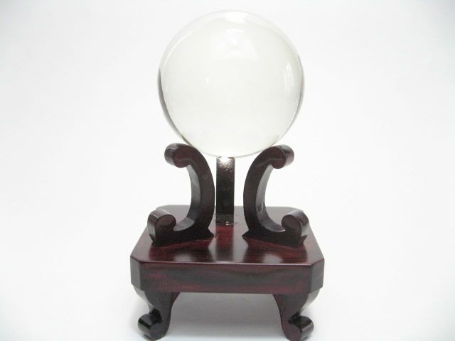 お守りの天然石の水晶丸玉1.6寸を販売