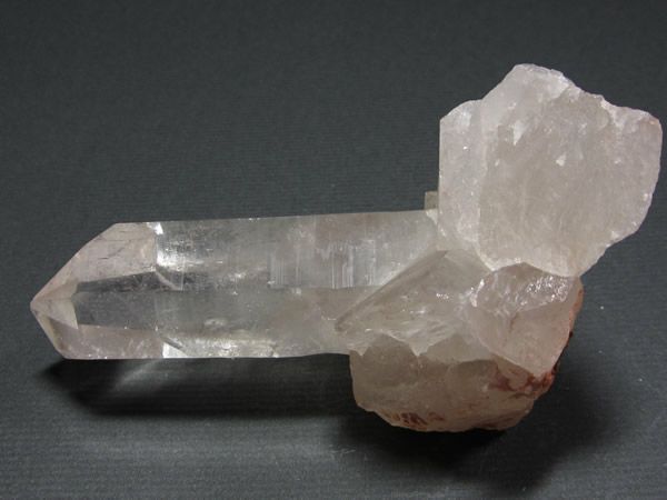 パワーストーンのヒマラヤ水晶クラスター・水晶原石