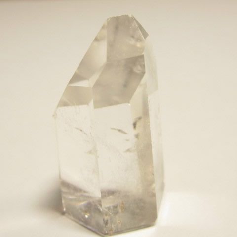 浄化用に水晶原石の水晶ポイント111