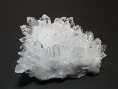 天然の四川省産水晶クラスター原石