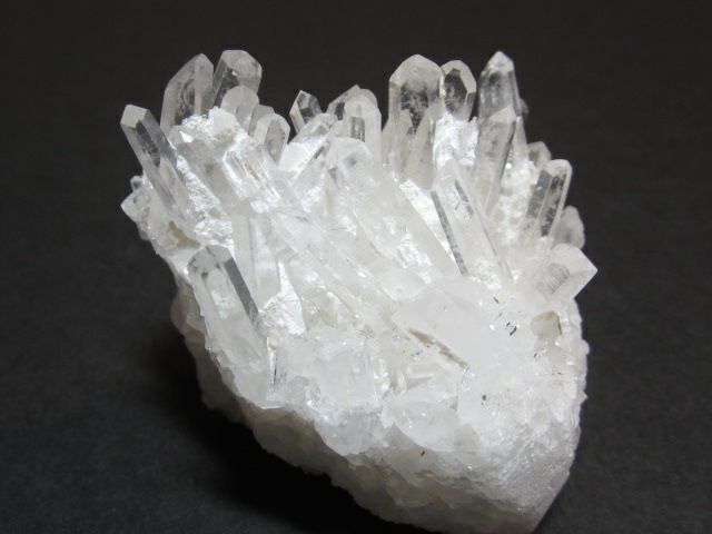 四川省産水晶クラスター水晶原石 S07