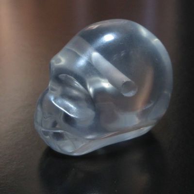 水晶ドクロを通販／幸せを呼ぶ石PAX