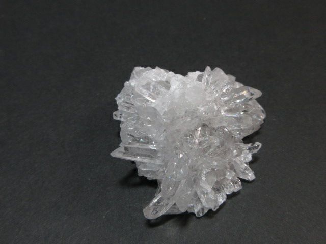 水晶クラスター原石　ヒマラヤ産 H1062