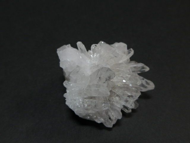 ヒマラヤ産　水晶クラスター原石 H1067